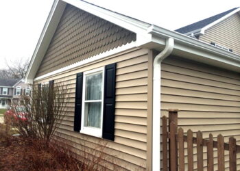 Siding scalloped exterior